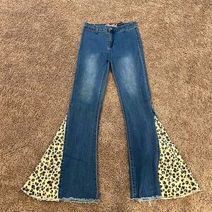 Trendy Blue Flare Jeans with Leopard Detail